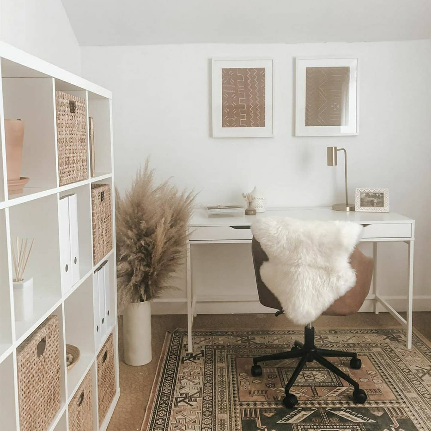 Discover the world of sheepskin rugs in Canada! Find the perfect, cozy rug for your home to warm up any room. Shop a variety of sizes and styles today.